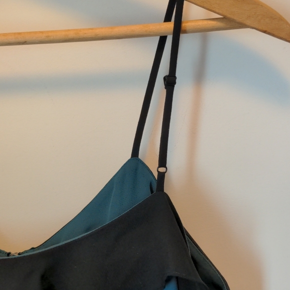 Halogen S Camisole Style Adjustable Straps Top - Picture 3 of 7